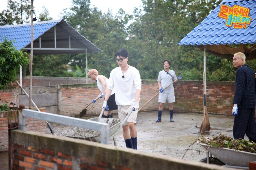 "2 ngày 1 đêm" tập 82: Lê Dương Bảo Lâm gặp chấn thương, Trường Giang "nổi đóa" vì HIEUTHUHAI bị vua trò chơi "tấn công"- Ảnh 6.