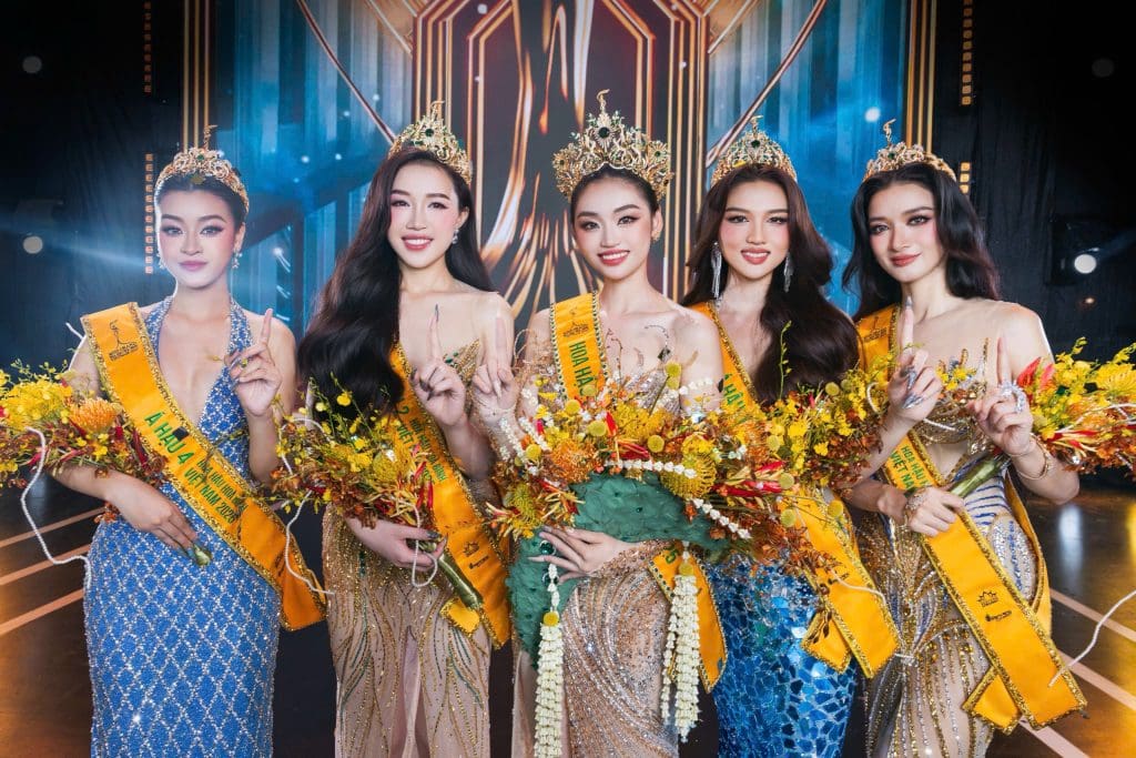 Nguyễn Thị Yến Nhi đăng quang "Miss Grand Vietnam 2025", có 2 tuần chuẩn bị thi quốc tế- Ảnh 10.