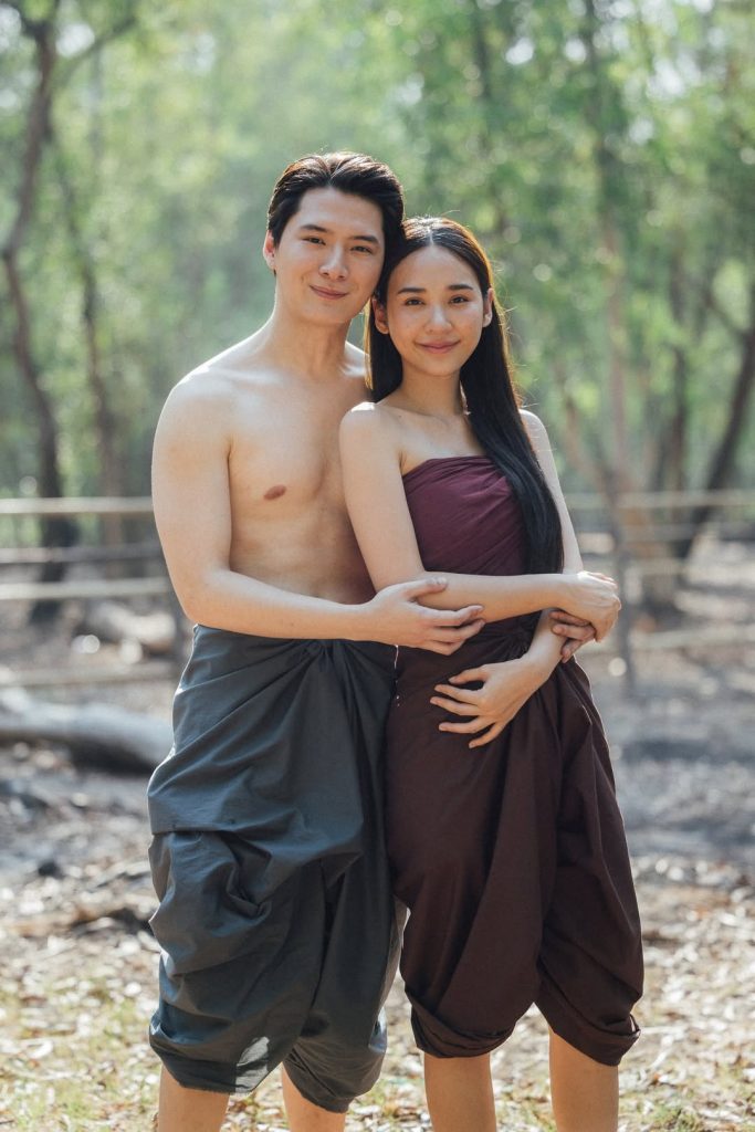 Nhìn lại 4 phiên bản nàng Nak giúp "Tình người duyên ma" mãi là huyền thoại điện ảnh Thái Lan- Ảnh 6. Nhìn lại 4 phiên bản nàng Nak giúp "Tình người duyên ma" mãi là huyền thoại điện ảnh Thái Lan- Ảnh 6.