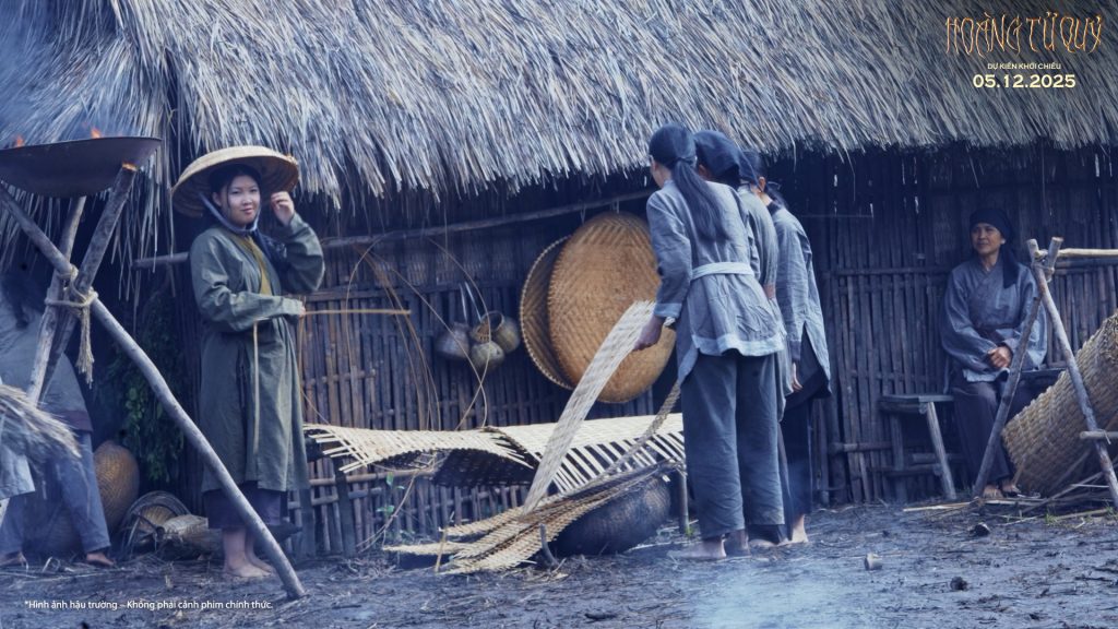 Ê-kíp "Hoàng tử quỷ" xây hẳn "làng Hủi" giữa rừng nguyên sinh tại Đà Lạt, hé lộ chi tiết ma quái hấp dẫn- Ảnh 4.