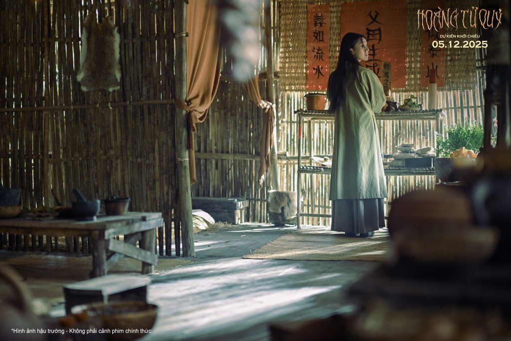 "Hoàng tử quỷ" dựng ngôi làng giữa rừng nguyên sinh ở Đà Lạt, tạo hình cổ trang của dàn diễn viên đồng loạt gây sốt - Ảnh 6.