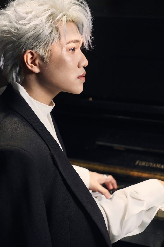 CAPTAIN BOY đối diện với chính mình, “hồi tưởng” những ngày giãn cách vì COVID-19 trong MV "Giá mà anh" - Ảnh 4. CAPTAIN BOY đối diện với chính mình, “hồi tưởng” những ngày giãn cách vì COVID-19 trong MV "Giá mà anh" - Ảnh 4.