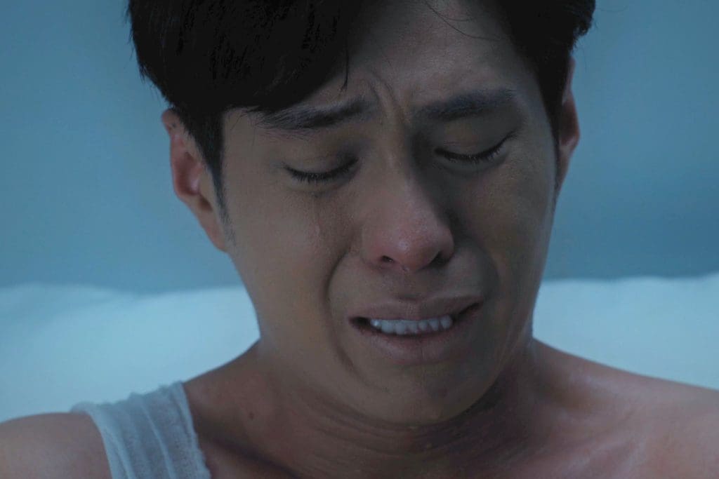 Otis Nhật Trường và á hậu Thủy Tiên khóc cạn nước mắt trong "Cô đừng hòng thoát khỏi tôi"- Ảnh 2.