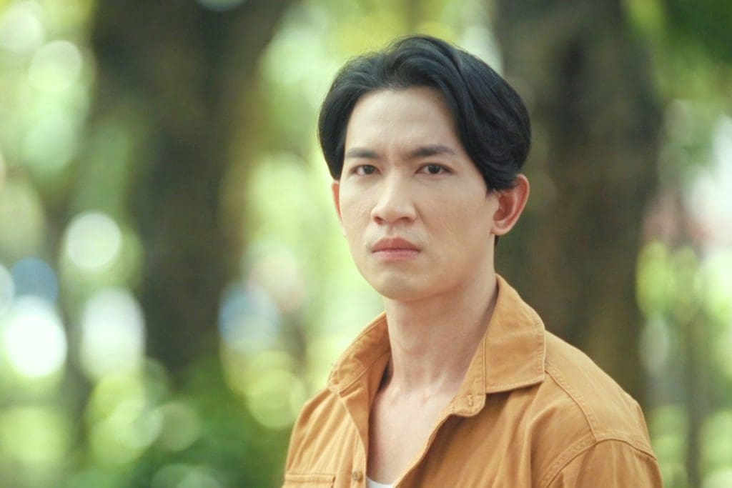 Tập cuối “Cô đừng hòng thoát khỏi tôi”: Khi máu mủ hóa thành đối thủ, Lê Phương đối mặt Đỗ Nhật Hoàng - Ảnh 3.