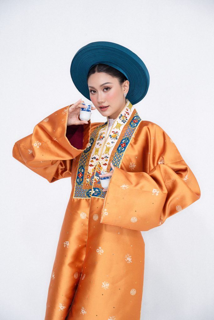 Hoa hậu Phương Linh biến hóa, khắc họa tình yêu Việt Nam trong hình hiệu Road To Miss Cosmo 2025- Ảnh 5. Hoa hậu Phương Linh biến hóa, khắc họa tình yêu Việt Nam trong hình hiệu Road To Miss Cosmo 2025- Ảnh 5.