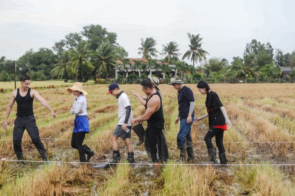 “Chị Phiến” gặp sự cố khó đỡ, Ninh Anh Bùi - Nguyễn Tùng Dương tự hào kể lại dấu mốc cá nhân- Ảnh 6.