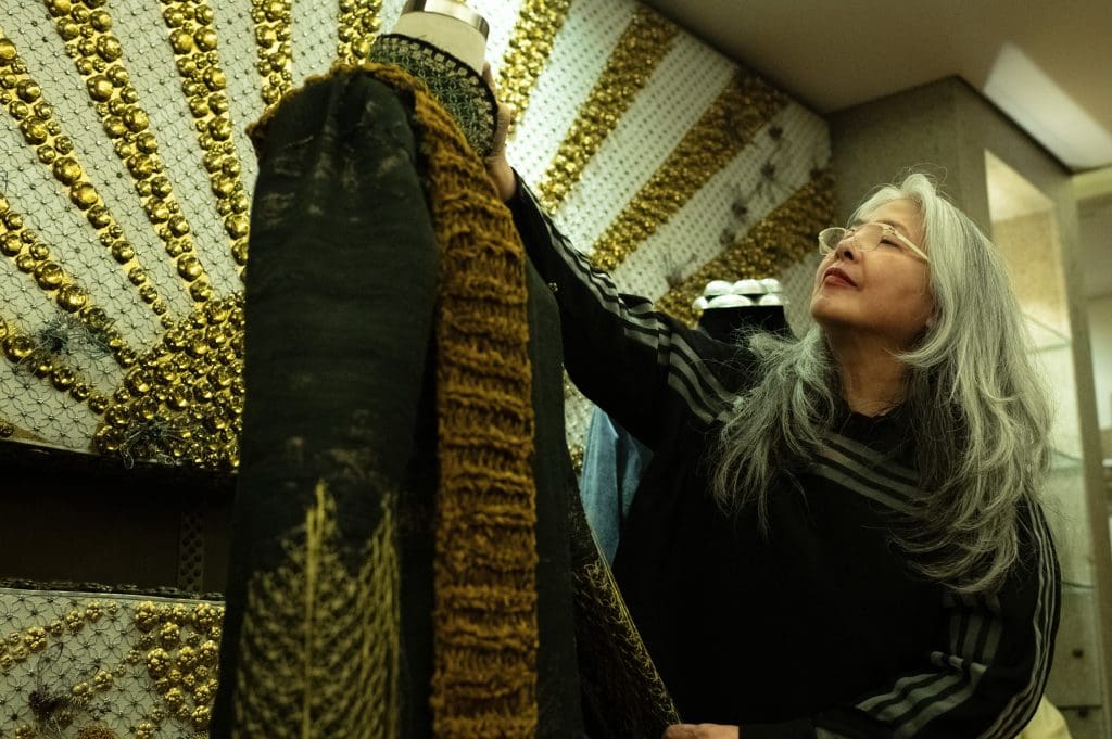 NTK gốc Việt Peter Do và NTK Mai Lâm đảm nhận thiết kế trang phục cho đêm diễn của Hà Anh Tuấn tại Mỹ- Ảnh 4. NTK gốc Việt Peter Do và NTK Mai Lâm đảm nhận thiết kế trang phục cho đêm diễn của Hà Anh Tuấn tại Mỹ- Ảnh 4.