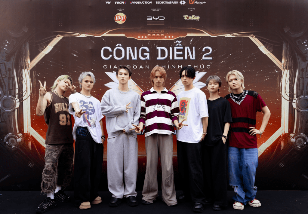 Chiến thắng đầu tiên của "Tân binh thăng cấp" trước 2 đại diện từ Hàn Quốc và Nhật Bản- Ảnh 2.