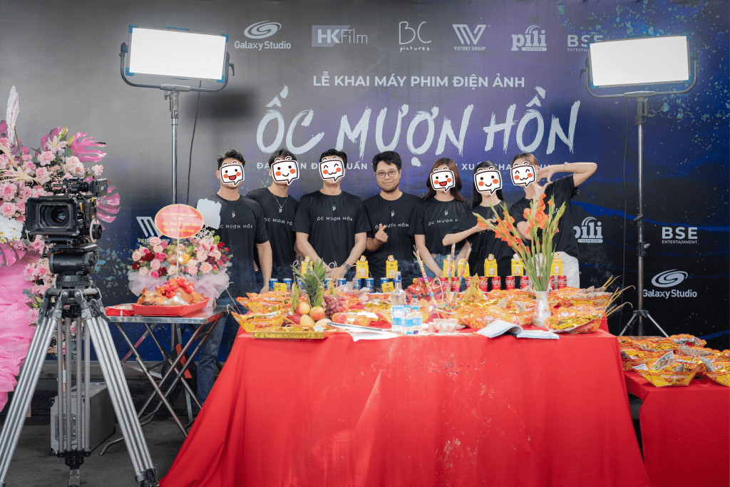 Đạo diễn Đinh Tuấn Vũ chính thức trở lại màn ảnh rộng với dự án điện ảnh "Ốc mượn hồn"- Ảnh 2.