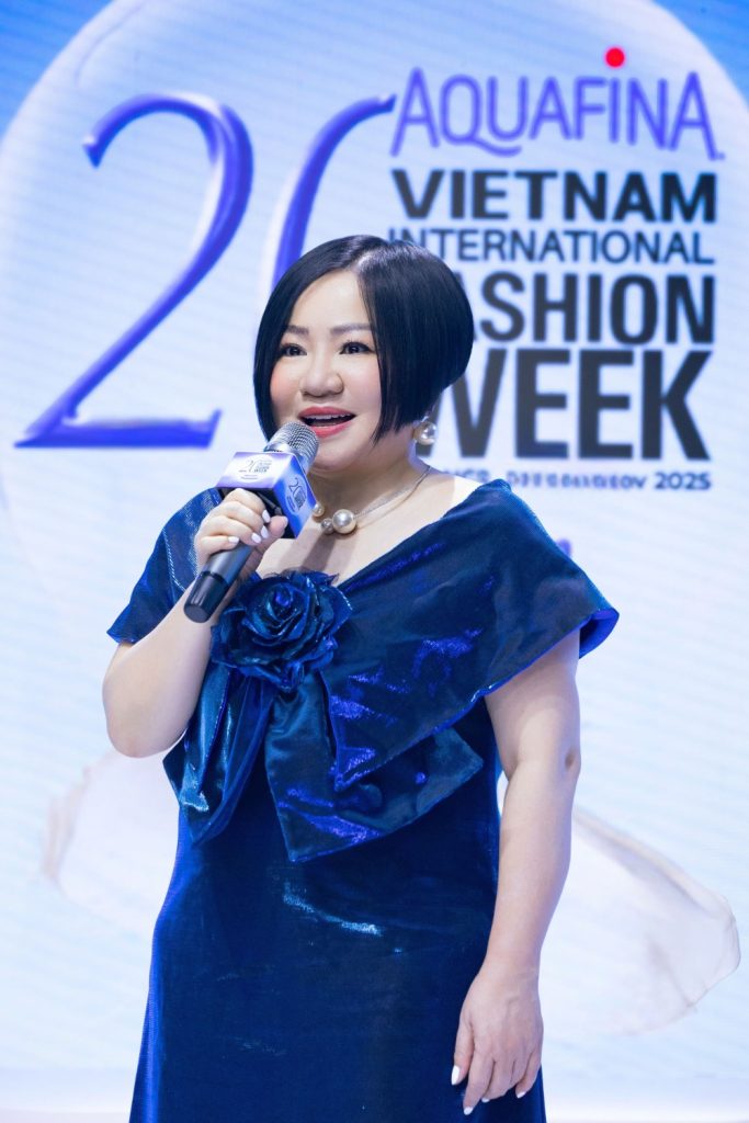 Kỷ niệm 20 m&ugrave;a, Vietnam International Fashion Week t&ocirc;n vinh bản sắc thời trang Việt- Ảnh 3.