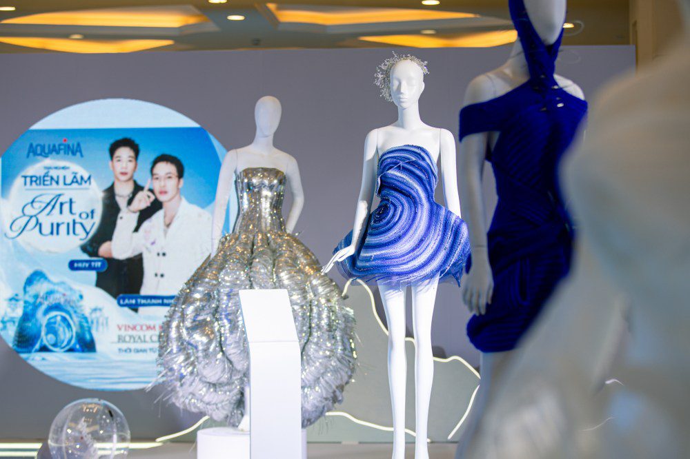 Triển lãm "Art of Purity" mở màn Tuần lễ Thời trang Quốc tế Việt Nam Thu Đông 2025- Ảnh 2. Triển lãm "Art of Purity" mở màn Tuần lễ Thời trang Quốc tế Việt Nam Thu Đông 2025- Ảnh 2.