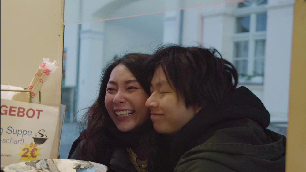 Liên hoan phim Đức KinoFest 2025 khởi động với "Bầu trời đỏ lửa", giá vé chỉ 20.000 đồng- Ảnh 3. Liên hoan phim Đức KinoFest 2025 khởi động với "Bầu trời đỏ lửa", giá vé chỉ 20.000 đồng- Ảnh 3.