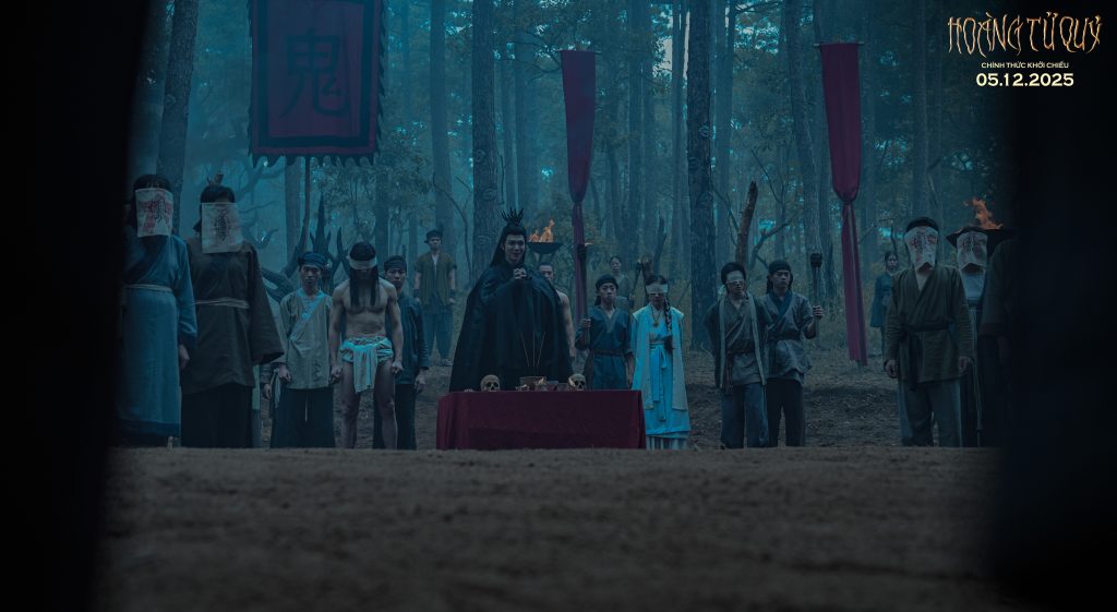 Phim "Hoàng tử quỷ" tung trailer hé lộ thân phận của Anh Tú Atus, Lương Thế Thành chiến đấu đến "nát người" - Ảnh 6. Phim "Hoàng tử quỷ" tung trailer hé lộ thân phận của Anh Tú Atus, Lương Thế Thành chiến đấu đến "nát người" - Ảnh 6.