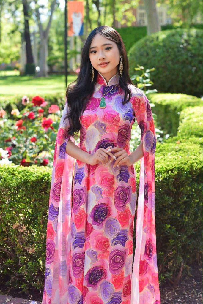 Giọng ca gốc Việt - Jazzlynne Bảo Châu quyết tâm chinh phục "Miss Teen Asia USA 2025"- Ảnh 6. Giọng ca gốc Việt - Jazzlynne Bảo Châu quyết tâm chinh phục "Miss Teen Asia USA 2025"- Ảnh 6.