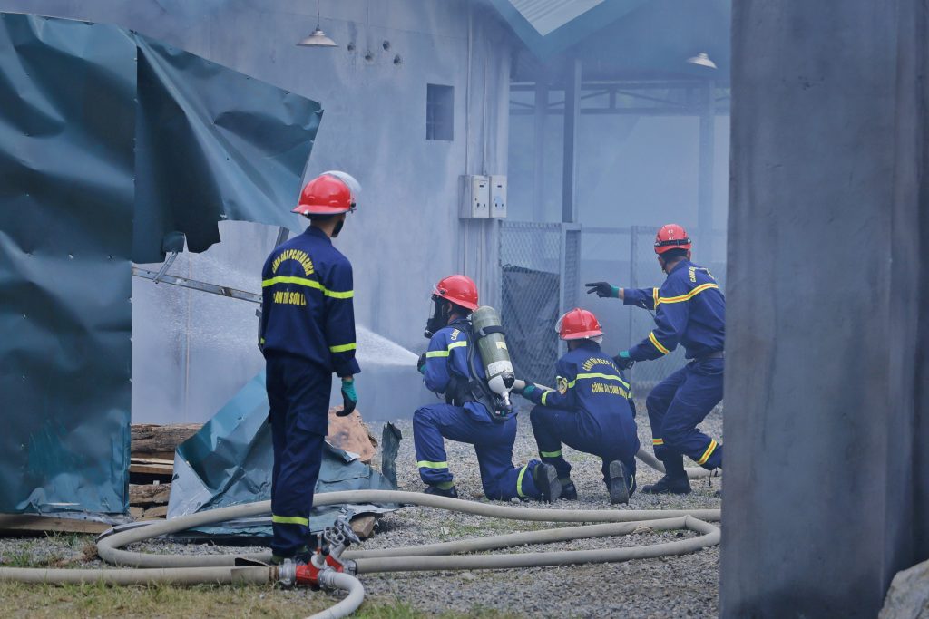 Lê Dương Bảo Lâm, Song Luân rơi nước mắt khi thực hiện nhiệm vụ cuối cùng của “Chiến sĩ quả cảm” mùa 1- Ảnh 6. Lê Dương Bảo Lâm, Song Luân rơi nước mắt khi thực hiện nhiệm vụ cuối cùng của “Chiến sĩ quả cảm” mùa 1- Ảnh 6.