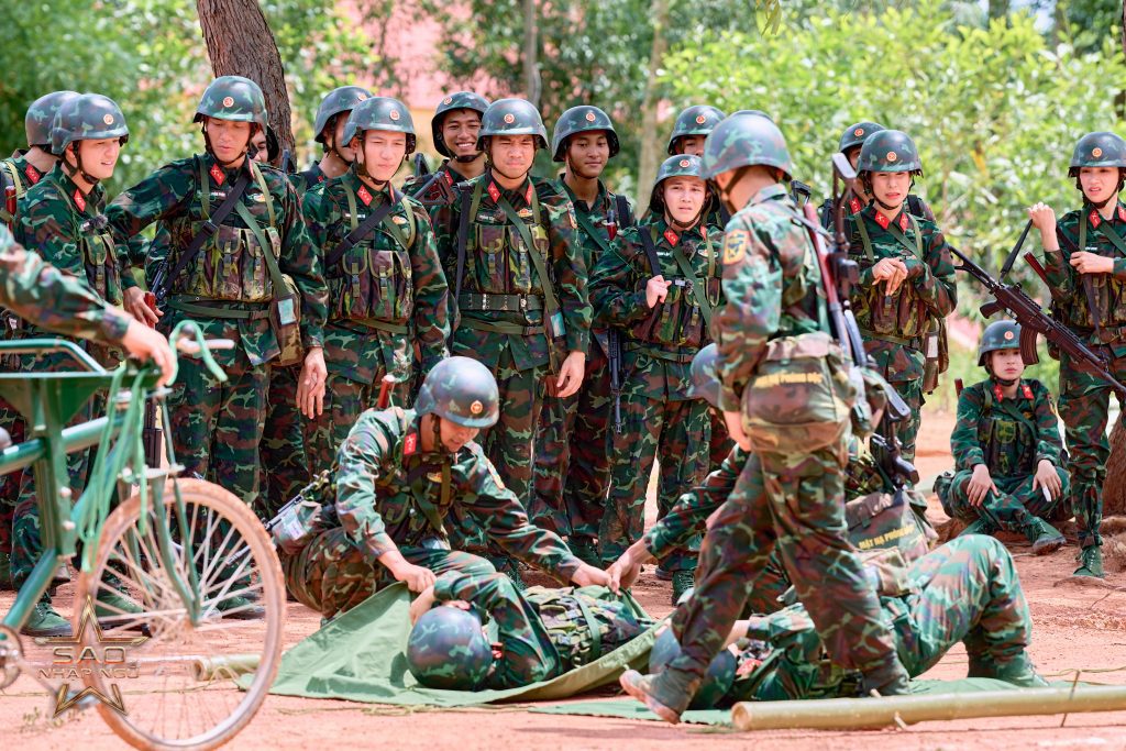 "Sao nhập ngũ 2025" tập 13: Pew Pew xin được ở lại đơn vị, chào đón hai tân binh đặc biệt Huỳnh Lập và Anh Tú- Ảnh 6. "Sao nhập ngũ 2025" tập 13: Pew Pew xin được ở lại đơn vị, chào đón hai tân binh đặc biệt Huỳnh Lập và Anh Tú- Ảnh 6.