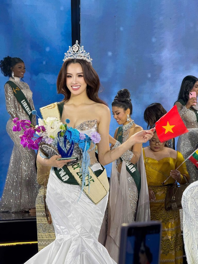 Miss Earth 2025: Đại diện Việt Nam - á hậu Trịnh Mỹ Anh giành danh hiệu Miss Earth Water - Ảnh 5. Miss Earth 2025: Đại diện Việt Nam - á hậu Trịnh Mỹ Anh giành danh hiệu Miss Earth Water - Ảnh 5.