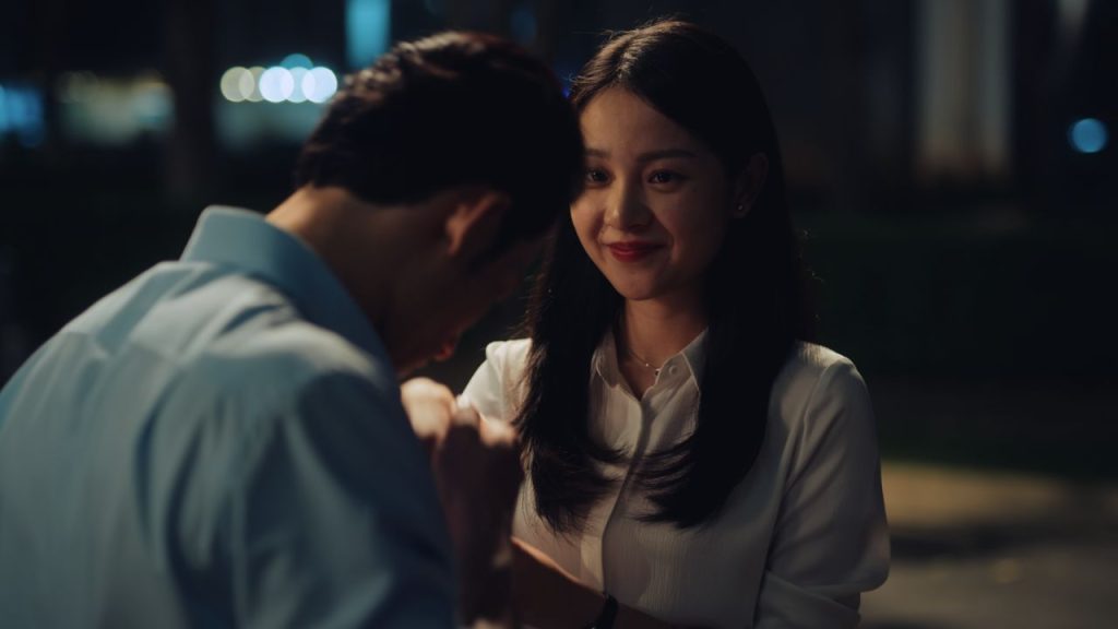 Liên Bỉnh Phát, Tam Triều Dâng và Lê Hải vướng tình tay ba rối ren trong phim "Bẫy tiền"- Ảnh 3. Liên Bỉnh Phát, Tam Triều Dâng và Lê Hải vướng tình tay ba rối ren trong phim "Bẫy tiền"- Ảnh 3.