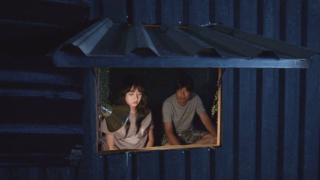 Thái Hoà nói về vai diễn trong “Cuộc chiến hạ lưu”: “Nhục nhã nhất là khi phản bội lý tưởng sống của mình”- Ảnh 4. Thái Hoà nói về vai diễn trong “Cuộc chiến hạ lưu”: “Nhục nhã nhất là khi phản bội lý tưởng sống của mình”- Ảnh 4.