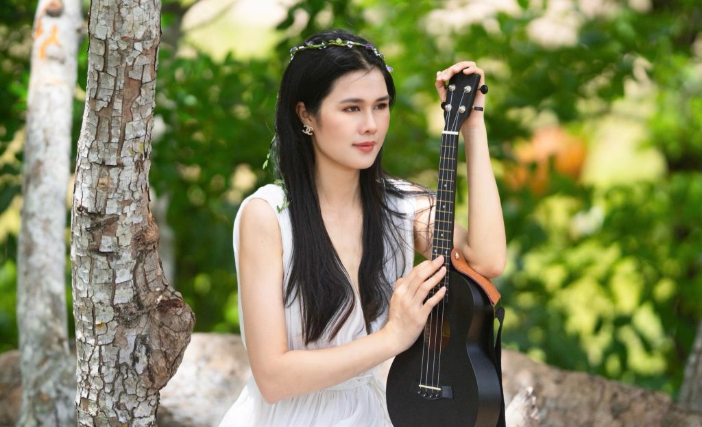 Phúc Anh mang chất Cinematic vào ca khúc mới "Ta từ đâu tới"- Ảnh 1. Phúc Anh mang chất Cinematic vào ca khúc mới "Ta từ đâu tới"- Ảnh 1.