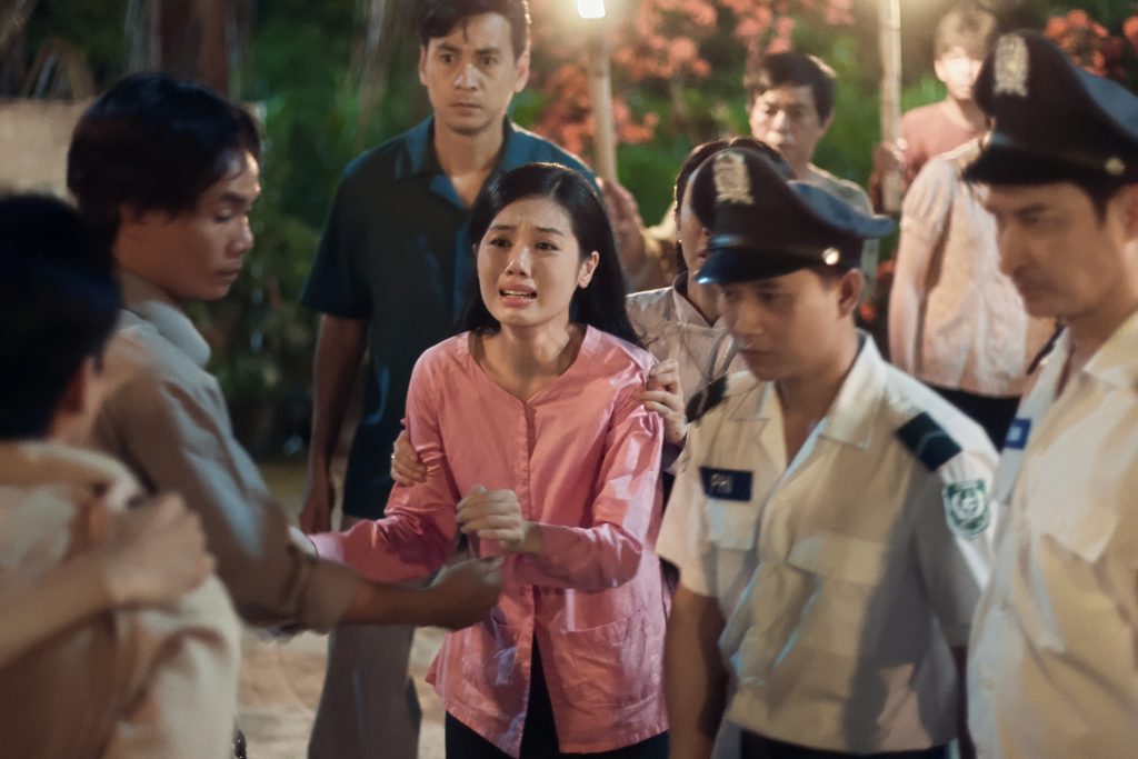 Khả Như chen ngang vào chuyện tình của Võ Điền Gia Huy - Trâm Anh, mở ra vòng xoáy yêu - hận trong "Ai thương ai mến"- Ảnh 3. Khả Như chen ngang vào chuyện tình của Võ Điền Gia Huy - Trâm Anh, mở ra vòng xoáy yêu - hận trong "Ai thương ai mến"- Ảnh 3.