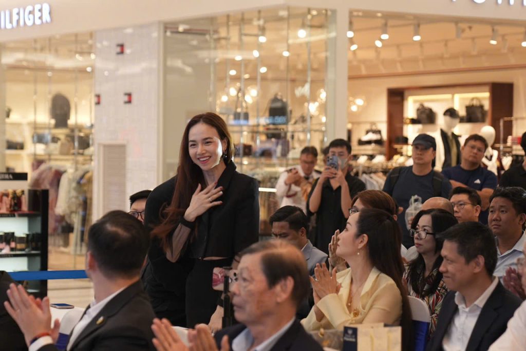 Đạo diễn Nguyễn Quang Dũng: AI l&agrave; &ldquo;c&aacute;nh cửa&rdquo; hiện thực h&oacute;a những giấc mơ điện ảnh 30 năm- Ảnh 1.