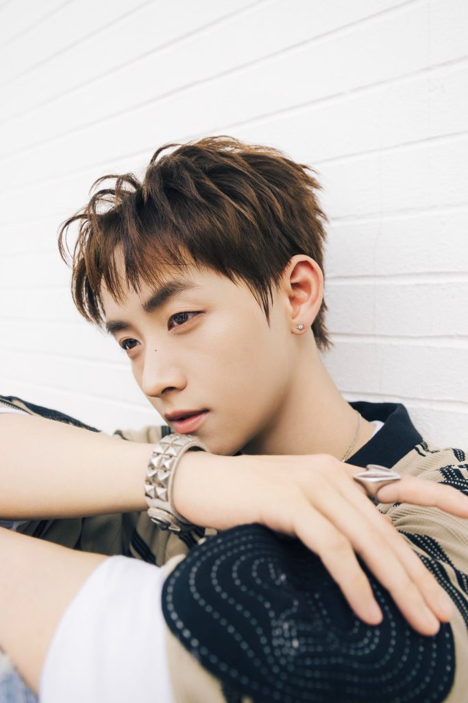 Vương B&igrave;nh kết hợp CONGB ra mắt &ldquo;m&oacute;n qu&agrave; &acirc;m nhạc&rdquo; tri &acirc;n c&aacute;c &ldquo;anh trai&rdquo; v&agrave; người h&acirc;m mộ&nbsp;- Ảnh 5.