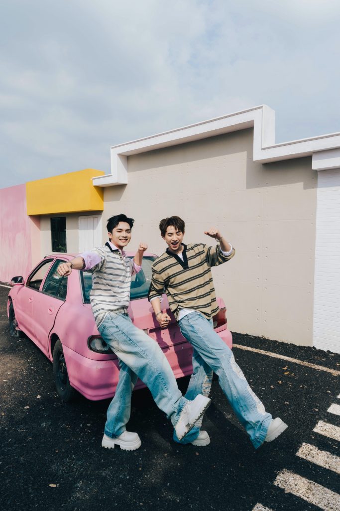 Vương B&igrave;nh kết hợp CONGB ra mắt &ldquo;m&oacute;n qu&agrave; &acirc;m nhạc&rdquo; tri &acirc;n c&aacute;c &ldquo;anh trai&rdquo; v&agrave; người h&acirc;m mộ&nbsp;- Ảnh 2.