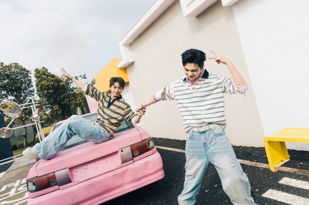 Vương B&igrave;nh kết hợp CONGB ra mắt &ldquo;m&oacute;n qu&agrave; &acirc;m nhạc&rdquo; tri &acirc;n c&aacute;c &ldquo;anh trai&rdquo; v&agrave; người h&acirc;m mộ&nbsp;- Ảnh 4.