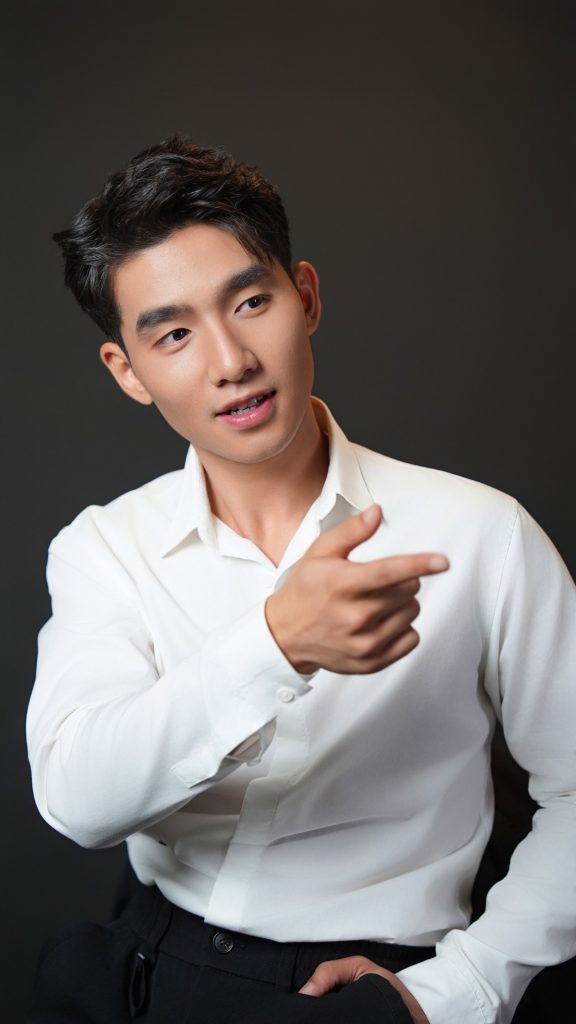 Quốc Trường tái xuất màn ảnh rộng, kết hợp cùng hoa hậu Tiểu Vy trong phim điện ảnh "Ốc mượn hồn"- Ảnh 7. Quốc Trường tái xuất màn ảnh rộng, kết hợp cùng hoa hậu Tiểu Vy trong phim điện ảnh "Ốc mượn hồn"- Ảnh 7.