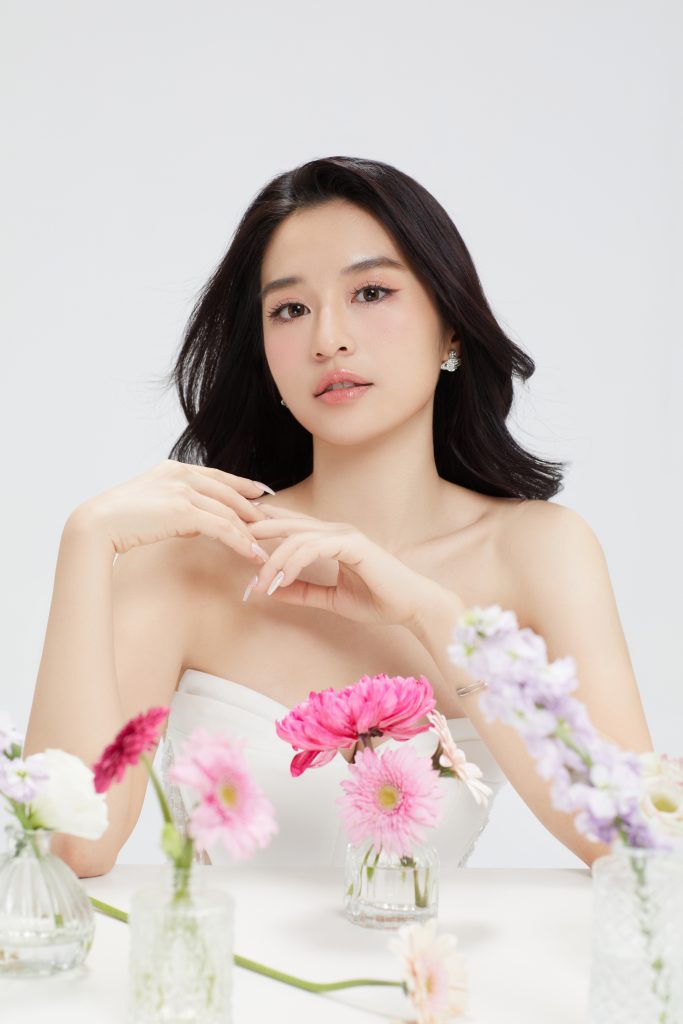 Profile ấn tượng của Giảng viên Đại học lọt Top 50 Miss World Vietnam 2025 muốn phá vỡ giới hạn bản thân- Ảnh 2. Profile ấn tượng của Giảng viên Đại học lọt Top 50 Miss World Vietnam 2025 muốn phá vỡ giới hạn bản thân- Ảnh 2.