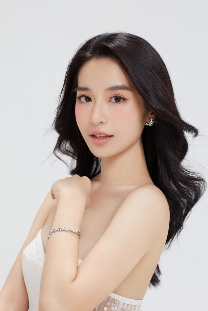 Profile ấn tượng của Giảng viên Đại học lọt Top 50 Miss World Vietnam 2025 muốn phá vỡ giới hạn bản thân- Ảnh 4. Profile ấn tượng của Giảng viên Đại học lọt Top 50 Miss World Vietnam 2025 muốn phá vỡ giới hạn bản thân- Ảnh 4.