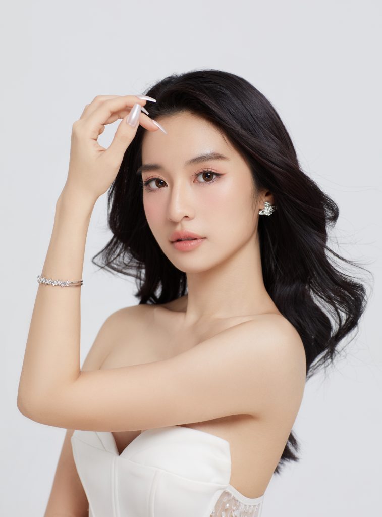 Profile ấn tượng của Giảng viên Đại học lọt Top 50 Miss World Vietnam 2025 muốn phá vỡ giới hạn bản thân- Ảnh 3. Profile ấn tượng của Giảng viên Đại học lọt Top 50 Miss World Vietnam 2025 muốn phá vỡ giới hạn bản thân- Ảnh 3.
