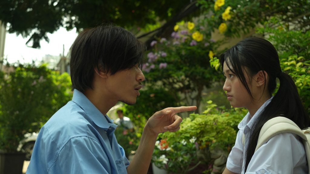 Kiều Minh Tuấn &ldquo;lột x&aacute;c&rdquo;, giảm gần 30kg để h&oacute;a th&acirc;n nghệ sĩ xiếc mạo hiểm trong "Con kể ba nghe"- Ảnh 1.