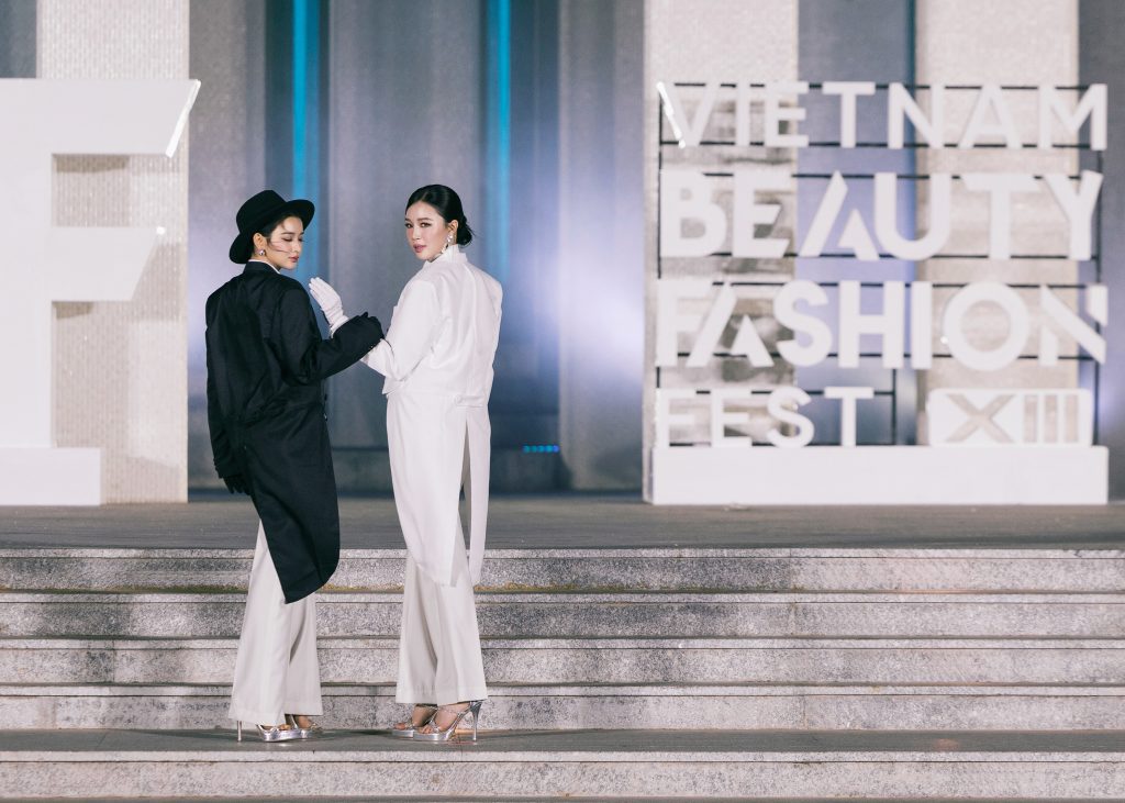 Thanh Hằng - Hoàng Thuỳ - Võ Hoàng Yến hội ngộ, đọ sắc vóc cùng dàn hoa - á hậu tại Vietnam Beauty Fashion Fest XIII- Ảnh 7. Thanh Hằng - Hoàng Thuỳ - Võ Hoàng Yến hội ngộ, đọ sắc vóc cùng dàn hoa - á hậu tại Vietnam Beauty Fashion Fest XIII- Ảnh 7.