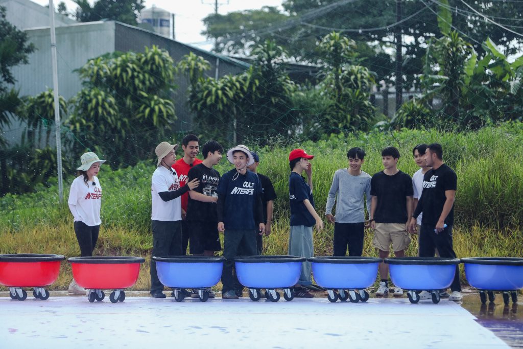 Hàng xóm mới: Ninh Anh Bùi - Tuấn Ngọc lần đầu làm đội trưởng, An Trương bị xa lánh vì bóng nghiệp- Ảnh 6. Hàng xóm mới: Ninh Anh Bùi - Tuấn Ngọc lần đầu làm đội trưởng, An Trương bị xa lánh vì bóng nghiệp- Ảnh 6.