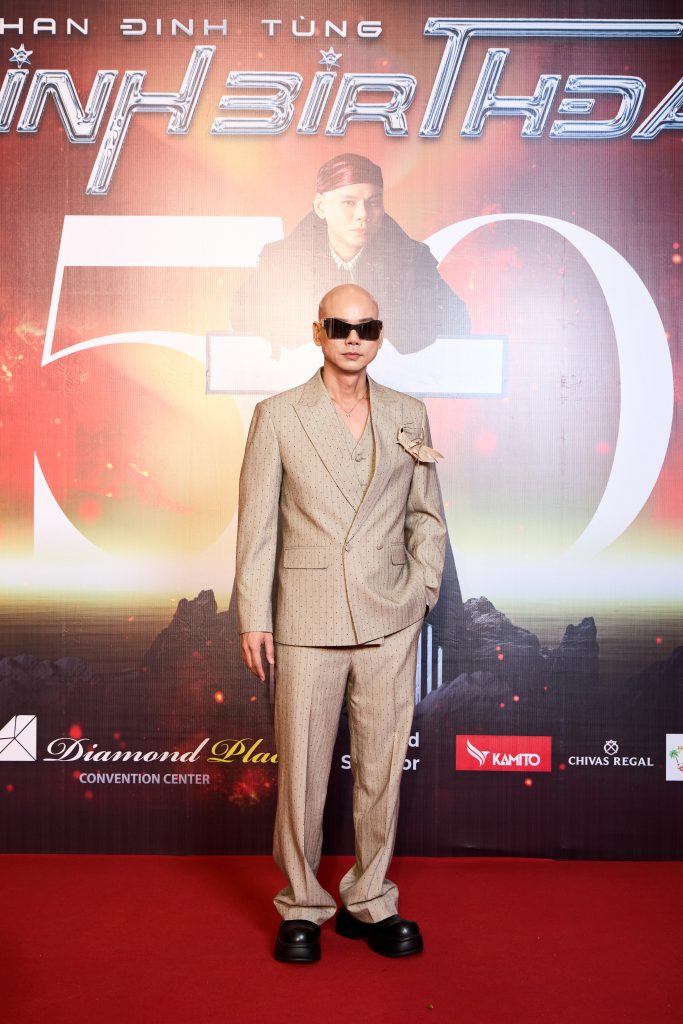Phan Đinh Tùng công bố dự án "ĐINH MUSIC", ra mắt 7 MV mỗi thứ Bảy hằng tuần- Ảnh 1. Phan Đinh Tùng công bố dự án "ĐINH MUSIC", ra mắt 7 MV mỗi thứ Bảy hằng tuần- Ảnh 1.