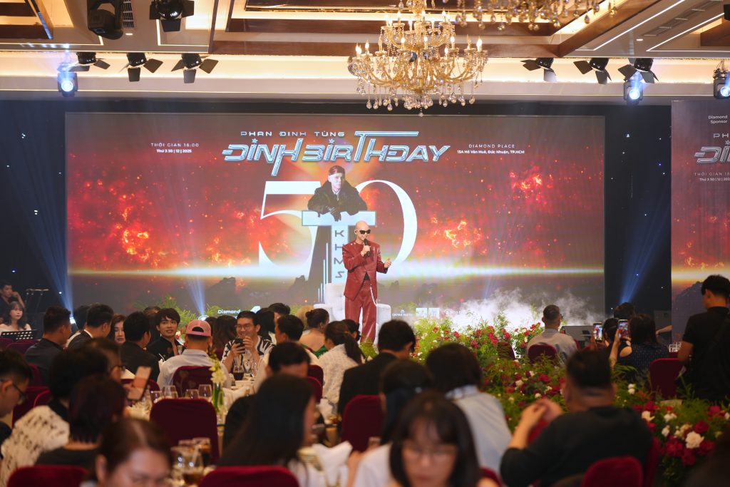 Phan Đinh Tùng công bố dự án "ĐINH MUSIC", ra mắt 7 MV mỗi thứ Bảy hằng tuần- Ảnh 4. Phan Đinh Tùng công bố dự án "ĐINH MUSIC", ra mắt 7 MV mỗi thứ Bảy hằng tuần- Ảnh 4.