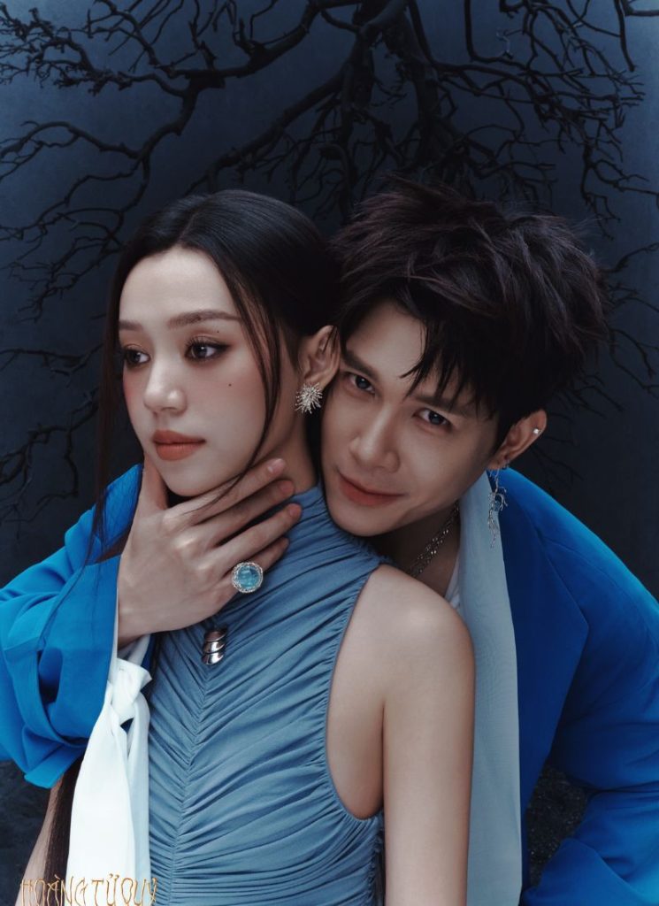 Anh Tú Atus - Lương Thế Thành đẹp hút hồn, “xuyên không” về thời hiện đại trong bộ ảnh thời trang của "Hoàng tử quỷ" - Ảnh 1. Anh Tú Atus - Lương Thế Thành đẹp hút hồn, “xuyên không” về thời hiện đại trong bộ ảnh thời trang của "Hoàng tử quỷ" - Ảnh 1.