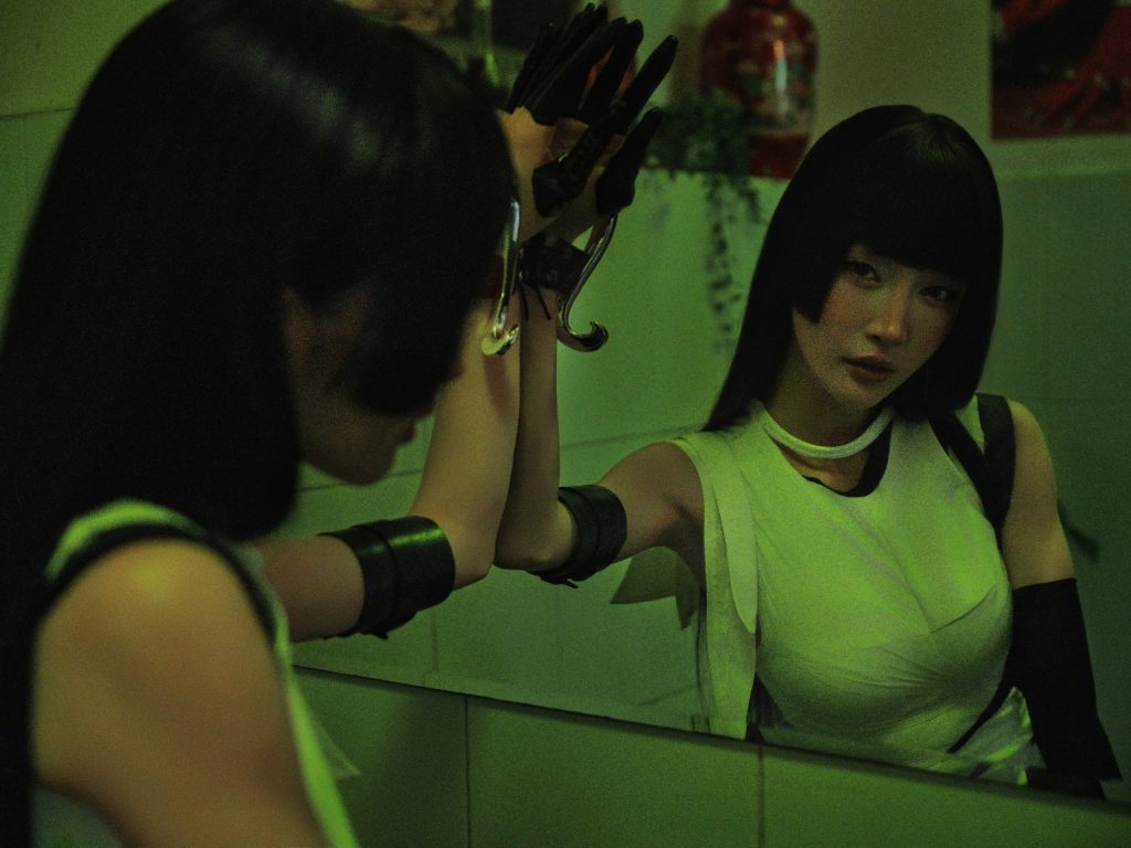 Juky San kể về c&aacute;ch tự bảo vệ m&igrave;nh trong t&igrave;nh y&ecirc;u qua MV mới: &ldquo;Bu&ocirc;ng bỏ đ&ocirc;i khi l&agrave; c&aacute;ch tự cứu m&igrave;nh&rdquo;- Ảnh 5.