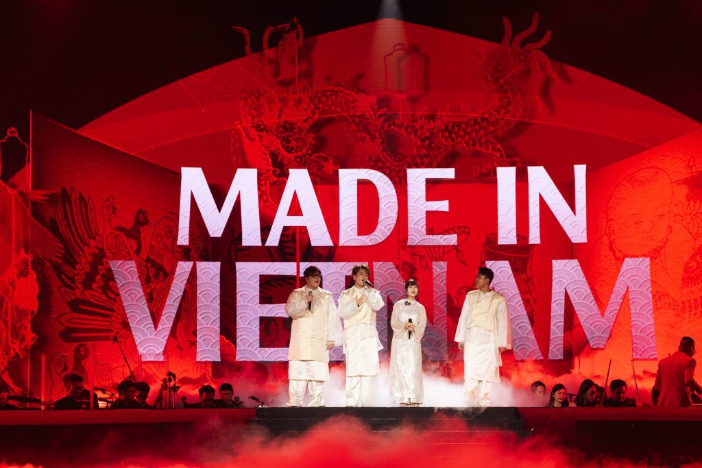 DTAP lập cú đúp “Nhà sản xuất âm nhạc của năm” và “Album của năm” tại Tinh hoa Việt mùa đầu tiên - Ảnh 4. DTAP lập cú đúp “Nhà sản xuất âm nhạc của năm” và “Album của năm” tại Tinh hoa Việt mùa đầu tiên - Ảnh 4.