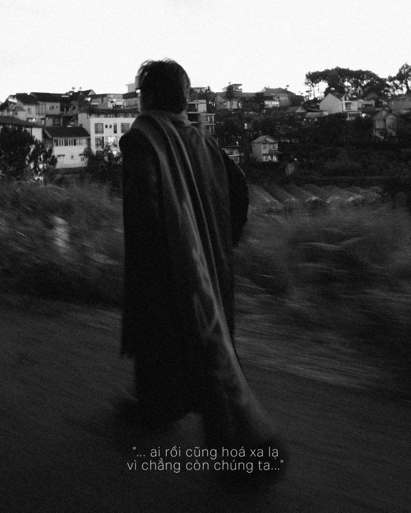 H&agrave; Anh Tuấn ch&iacute;nh thức ra mắt MV "Một năm qua" - m&oacute;n qu&agrave; &acirc;m nhạc trước thềm concert "The Rose"- Ảnh 4.