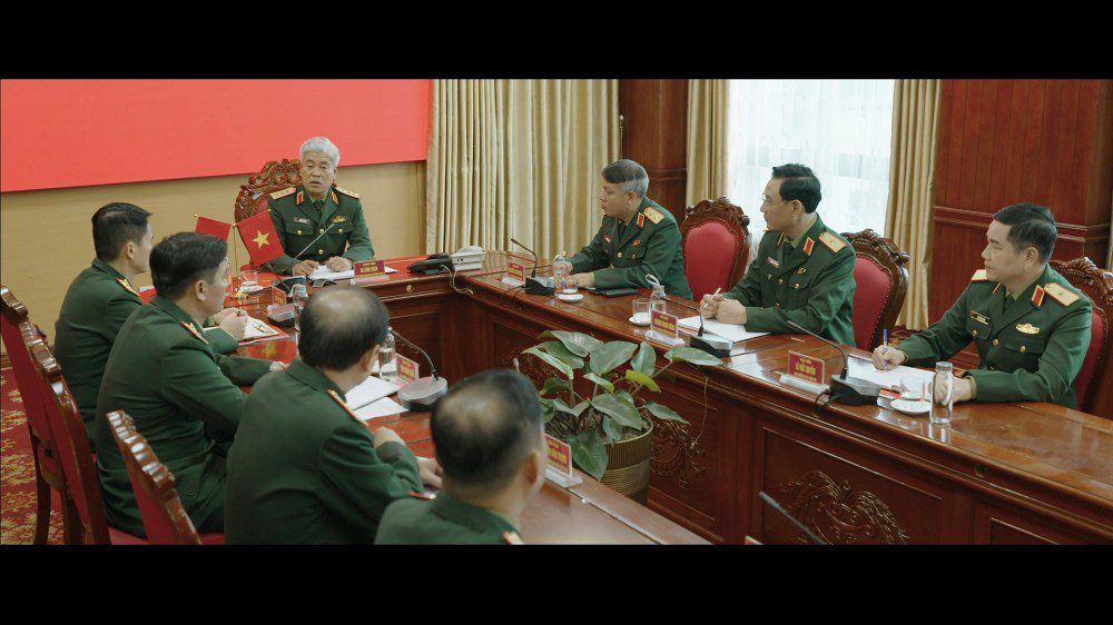 Steven Nguyễn lần đầu đ&oacute;ng chung với Minh Trang trong phim "Kh&ocirc;ng giới hạn"- Ảnh 7.