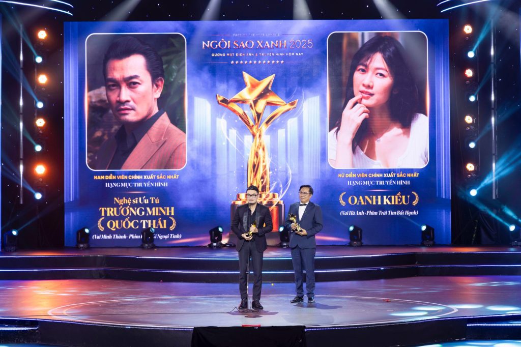 Ng&ocirc;i sao xanh 2025: "Mưa đỏ" thắng lớn, Steven Nguyễn - Đo&agrave;n Thi&ecirc;n &Acirc;n x&uacute;c động ẵm c&uacute;p v&agrave;ng- Ảnh 6.