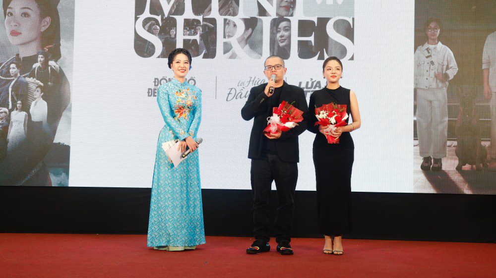 VTV mở m&agrave;n chuỗi Miniseries: Phim si&ecirc;u thực, hậu trường hoa hậu lần đầu l&ecirc;n s&oacute;ng giờ v&agrave;ng- Ảnh 8.