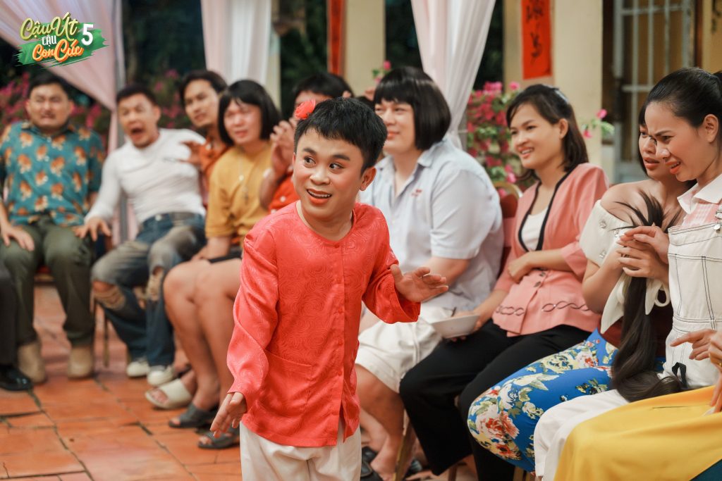 Chuyện lạ c&oacute; thật trong &ldquo;Cậu &Uacute;t cậu con C&uacute;c&rdquo; 5: Diễn vi&ecirc;n v&agrave;o phim m&agrave; kh&ocirc;ng biết m&igrave;nh sẽ đ&oacute;ng vai g&igrave;?- Ảnh 4.