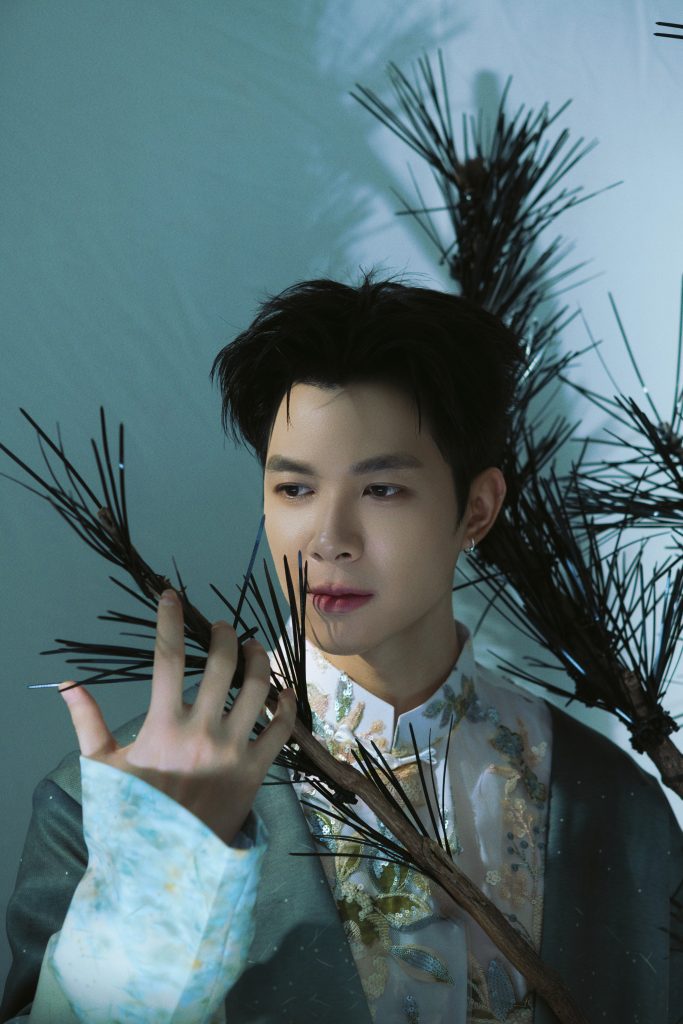 Anh T&uacute; Atus mất 2 năm để nhận lời mời đ&oacute;ng phim Tết của Trường Giang&nbsp;với "Nh&agrave; ba t&ocirc;i một ph&ograve;ng"- Ảnh 2.