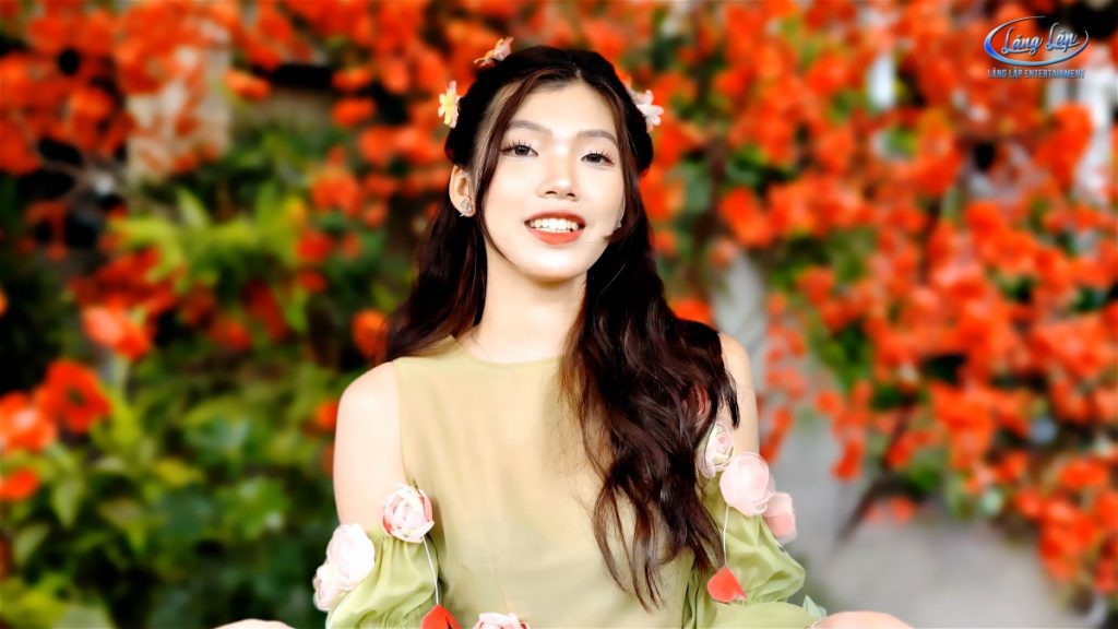 Th&iacute; sinh từng g&acirc;y sốt với chiều cao khủng tại The Voice Kids t&aacute;i xuất bằng MV&nbsp;&ldquo;Hương Tết qu&ecirc; nh&agrave;&rdquo;- Ảnh 7.