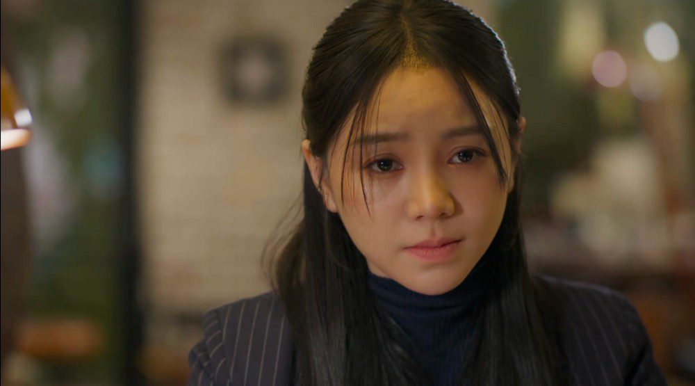 "Bước chân vào đời”: Hành trình trưởng thành của 3 chị em mồ côi giữa phố thị khắc nghiệt- Ảnh 1. "Bước chân vào đời”: Hành trình trưởng thành của 3 chị em mồ côi giữa phố thị khắc nghiệt- Ảnh 1.