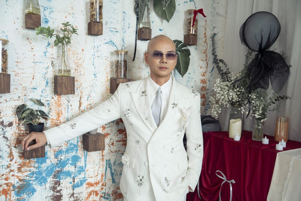 Phan Đinh T&ugrave;ng tung MV 'Th&agrave;nh Đ&ocirc;i' - bản t&igrave;nh ca hướng về lời hẹn trăm năm giữa m&ugrave;a Valentine- Ảnh 1.